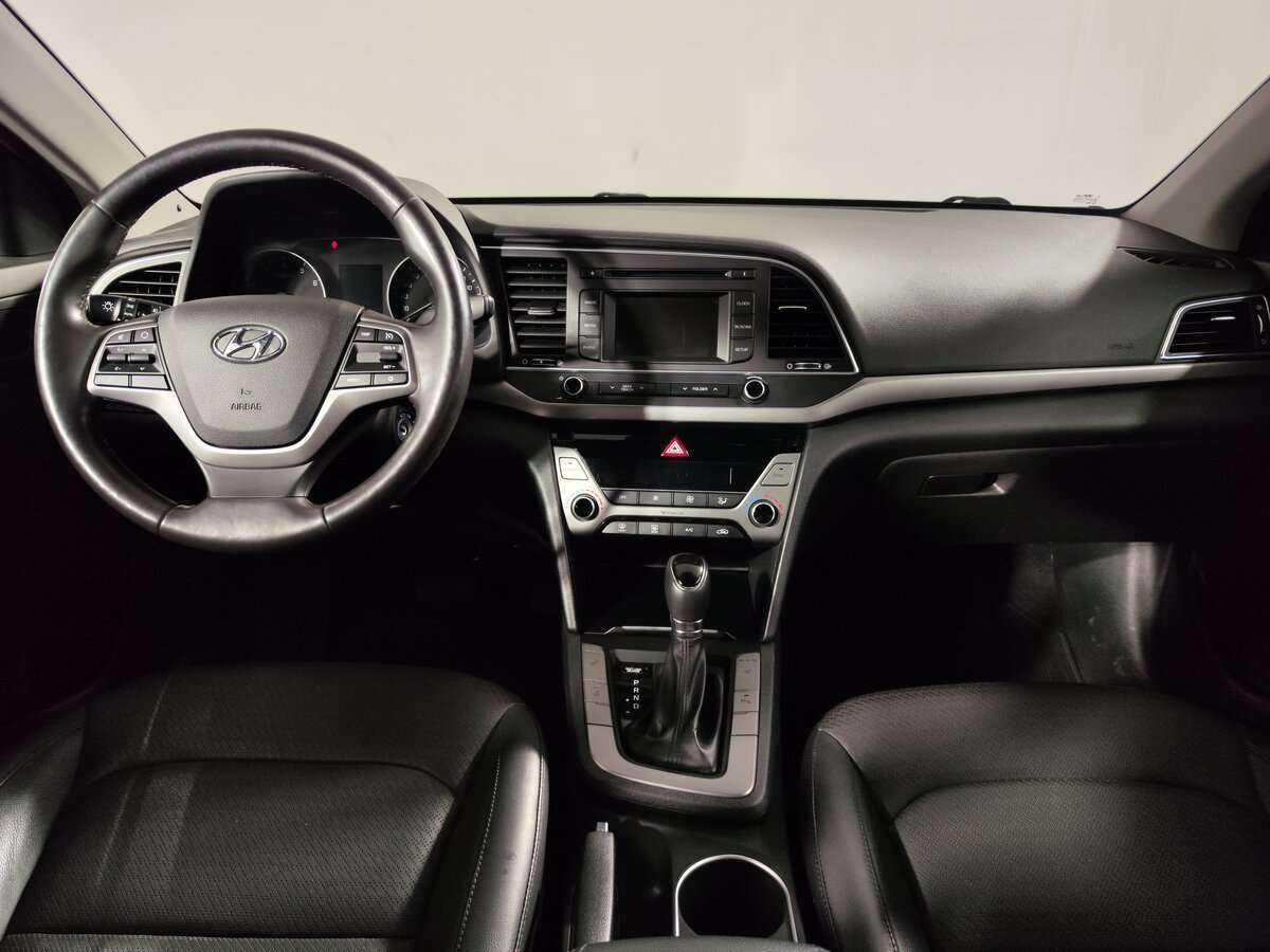 Hyundai Elantra, 2016 Фото №11