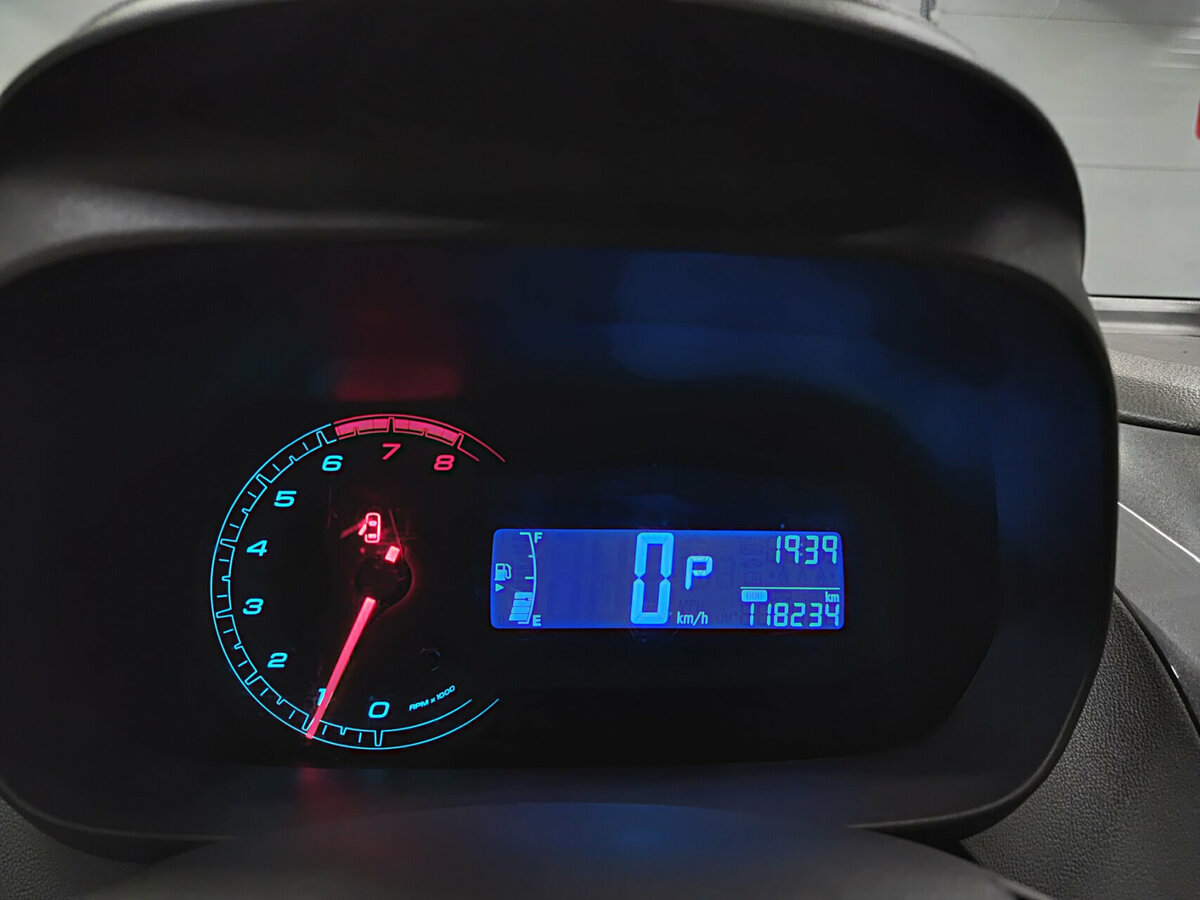 Chevrolet Cobalt II, 2013 Фото №11