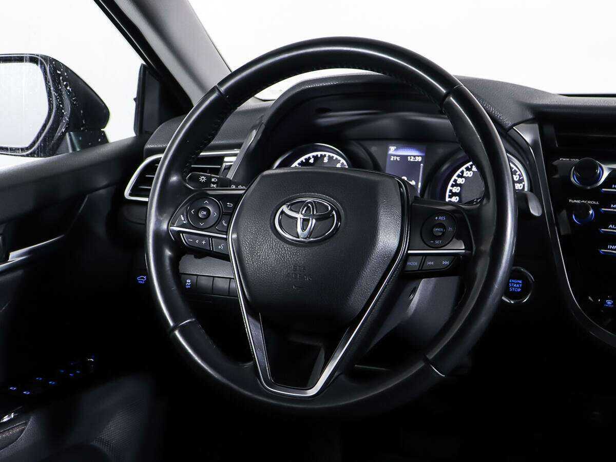 Toyota Camry, 2020 Фото №10