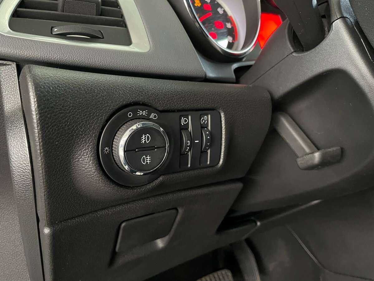 Opel Astra, 2014 Фото №14