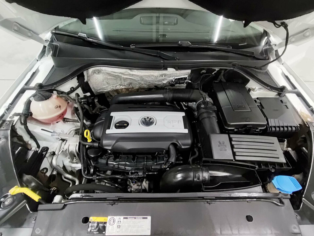 Volkswagen Tiguan I Рестайлинг, 2016 Фото №9