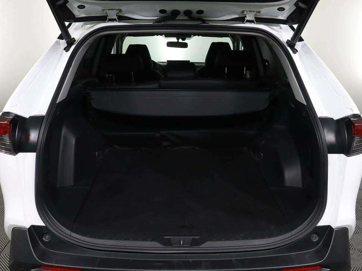 Toyota RAV4, 2020 Фото №9