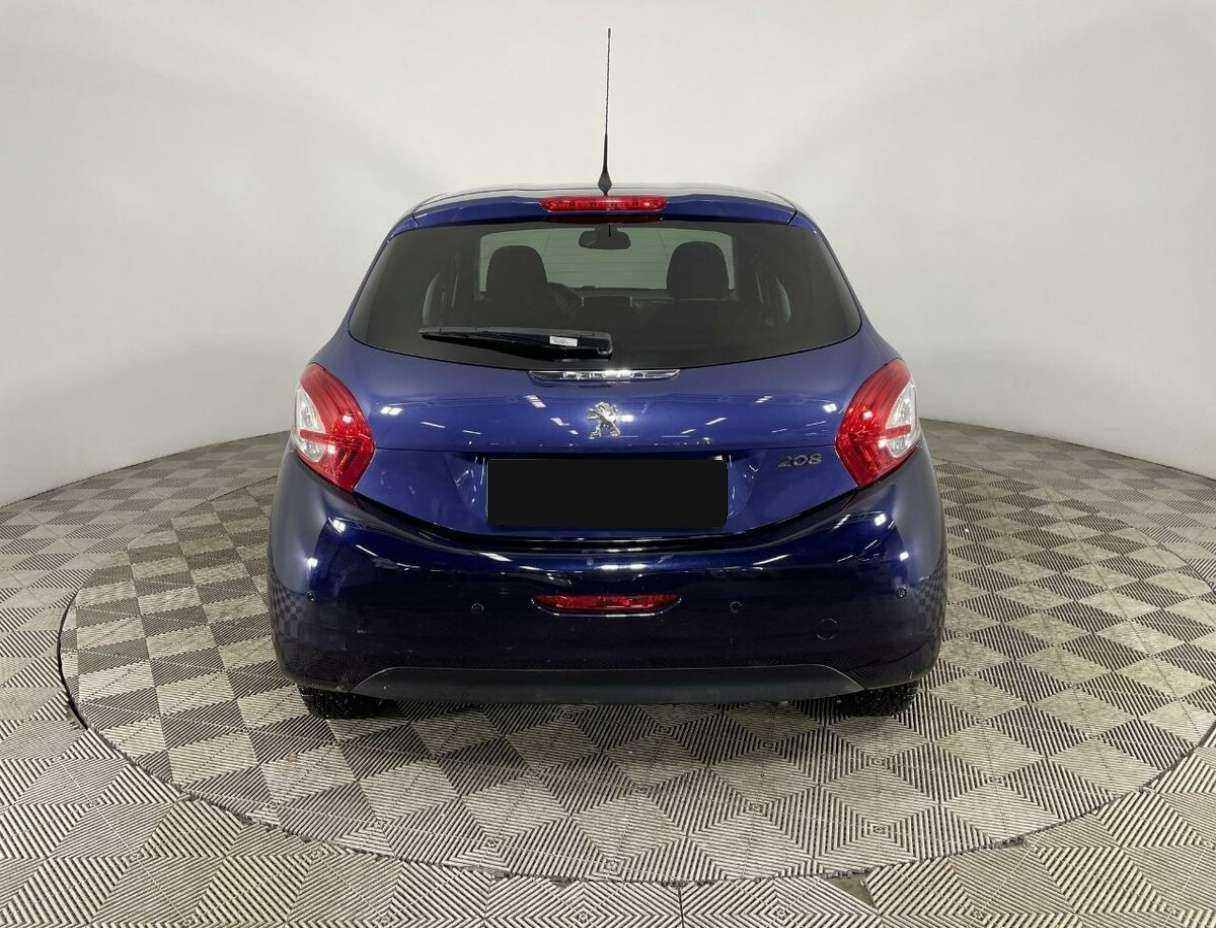 Peugeot 208, 2014 Фото №3