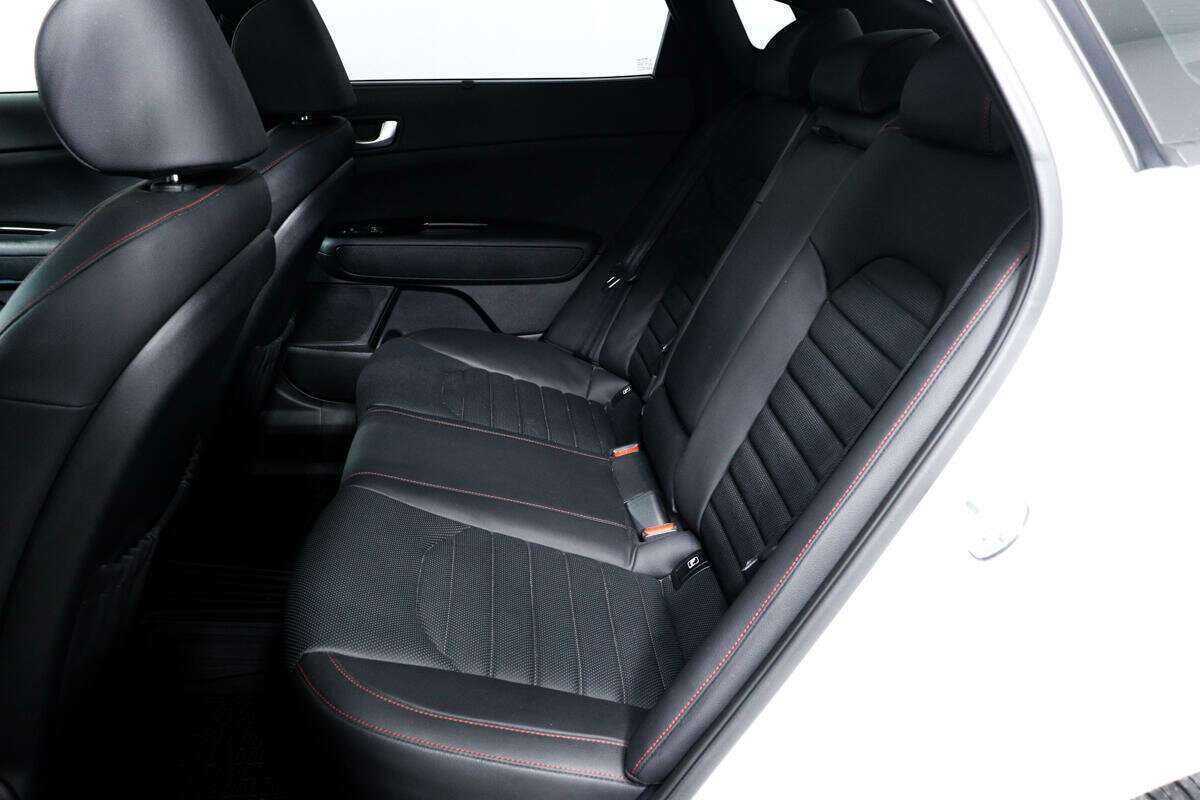 Kia Optima, 2018 Фото №12