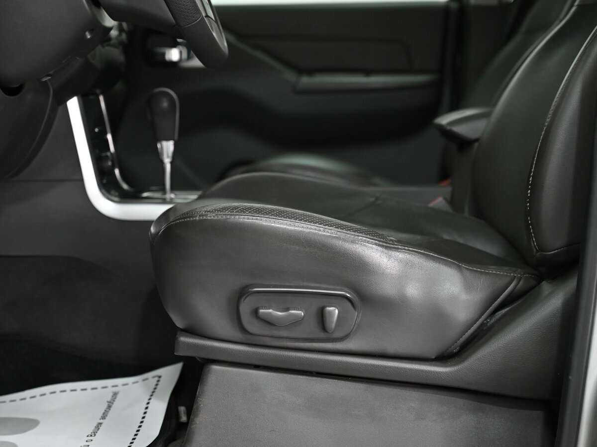 Nissan Pathfinder, 2012 Фото №12