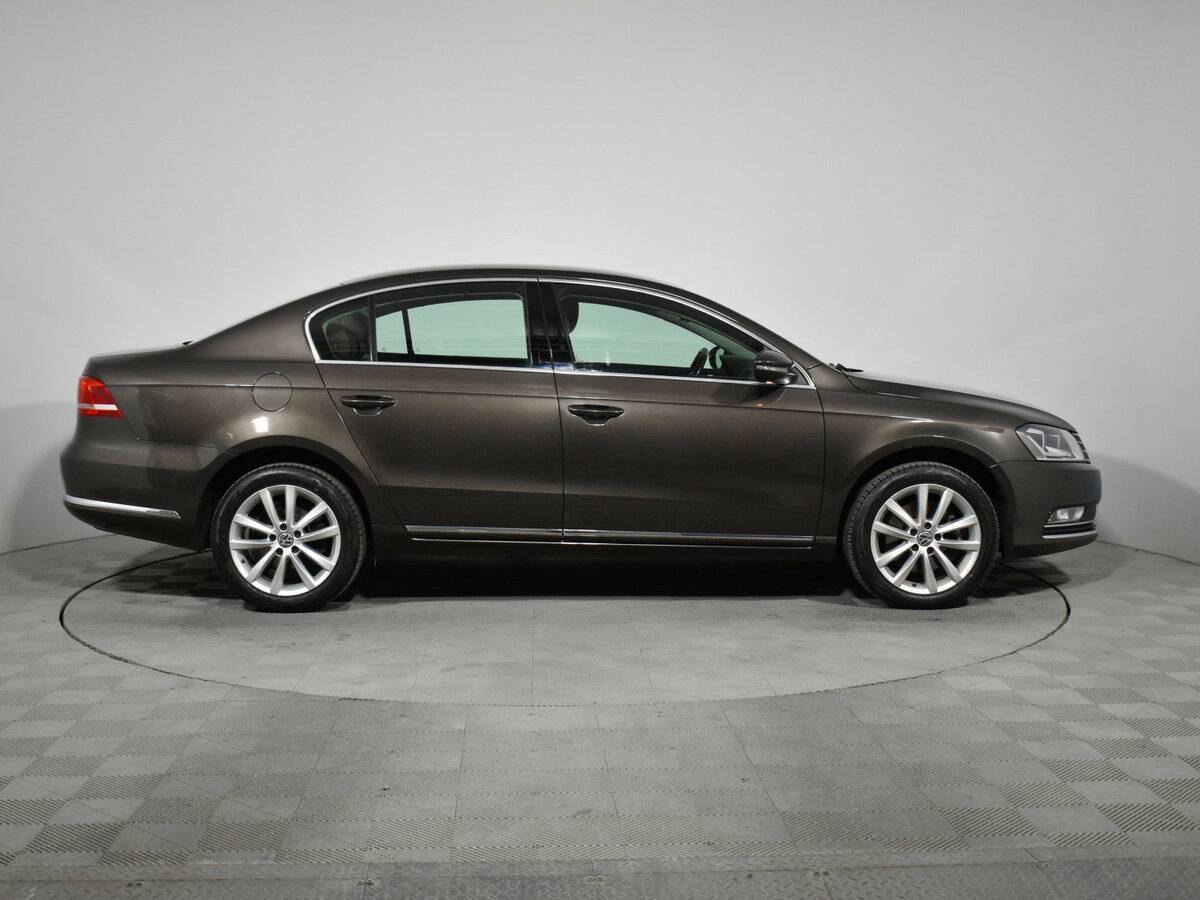 Volkswagen Passat, 2012 Фото №4