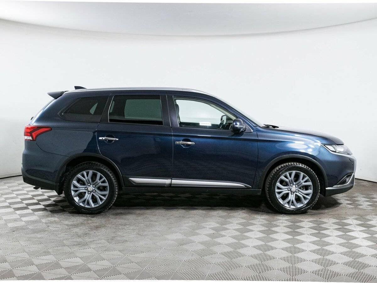 Mitsubishi Outlander, 2020 Фото №4