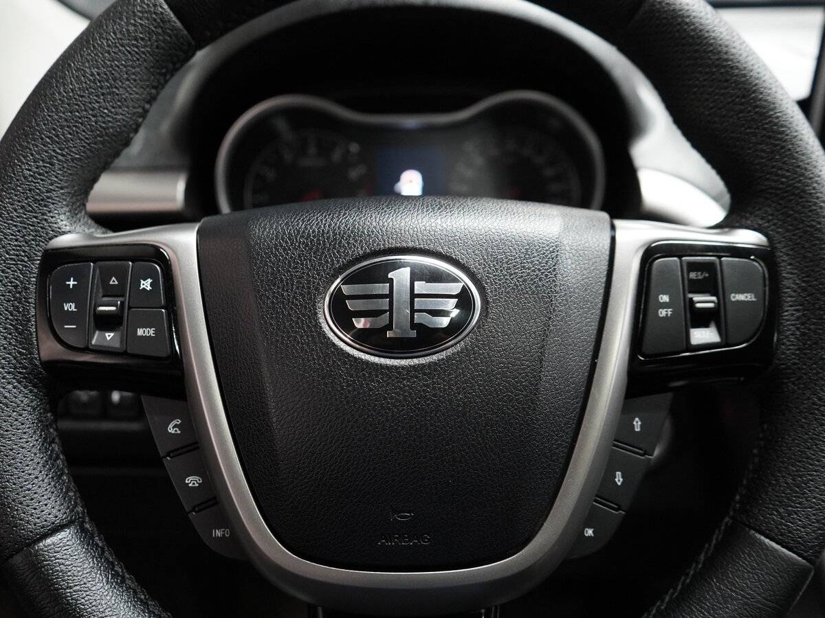 FAW Besturn X80, 2019 Фото №13