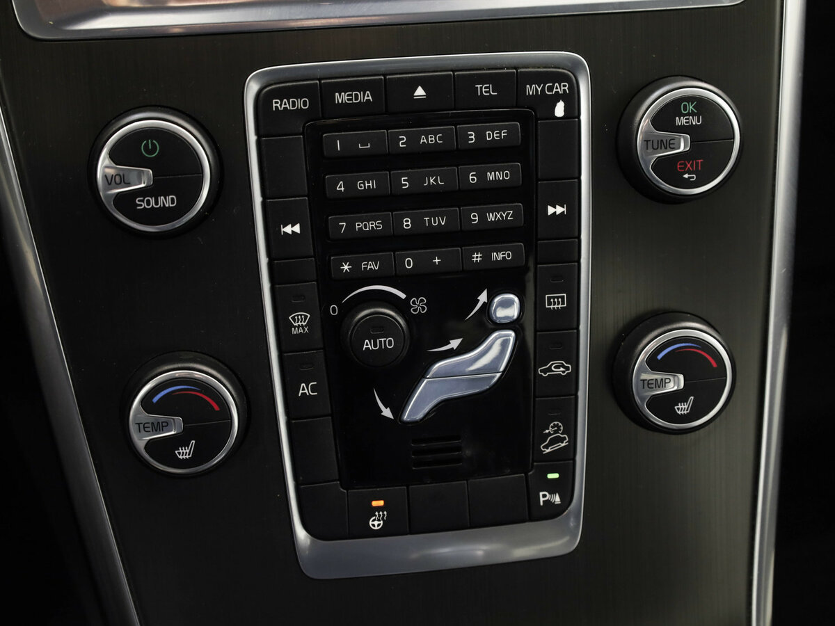 Volvo XC60 I Рестайлинг, 2013 Фото №14
