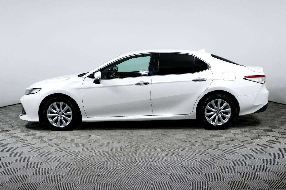 Toyota Camry, 2019 Фото №8