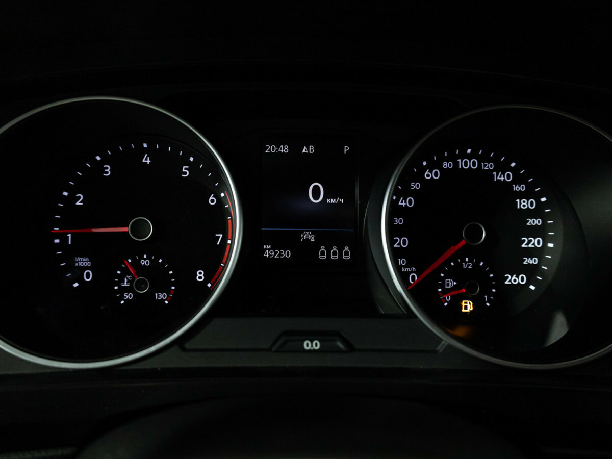 Volkswagen Tiguan II Рестайлинг, 2022 Фото №12