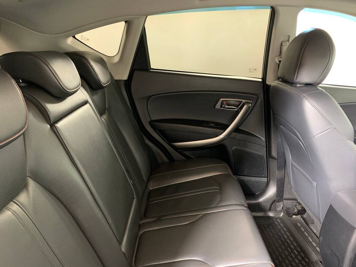 FAW Besturn X80, 2018 Фото №17