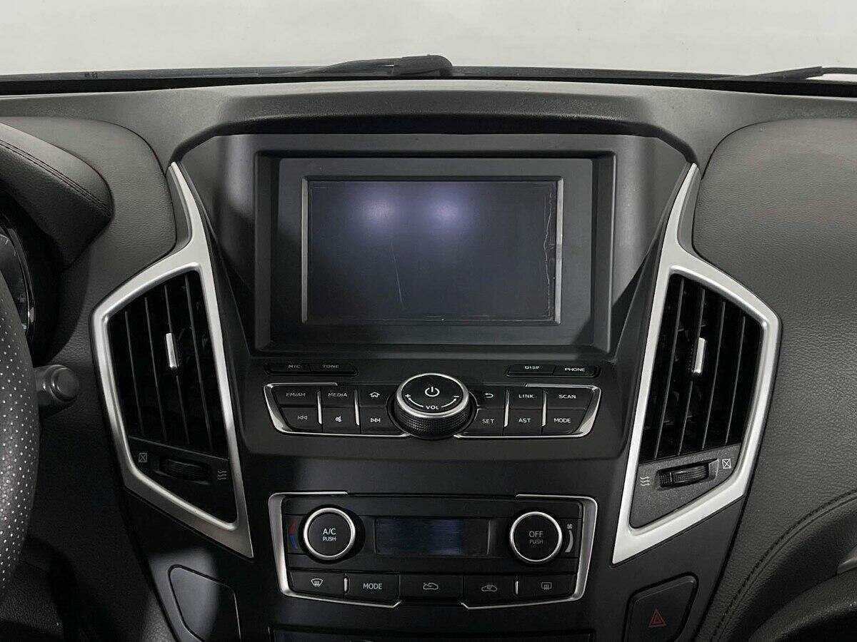 Dongfeng AX7, 2017 Фото №12