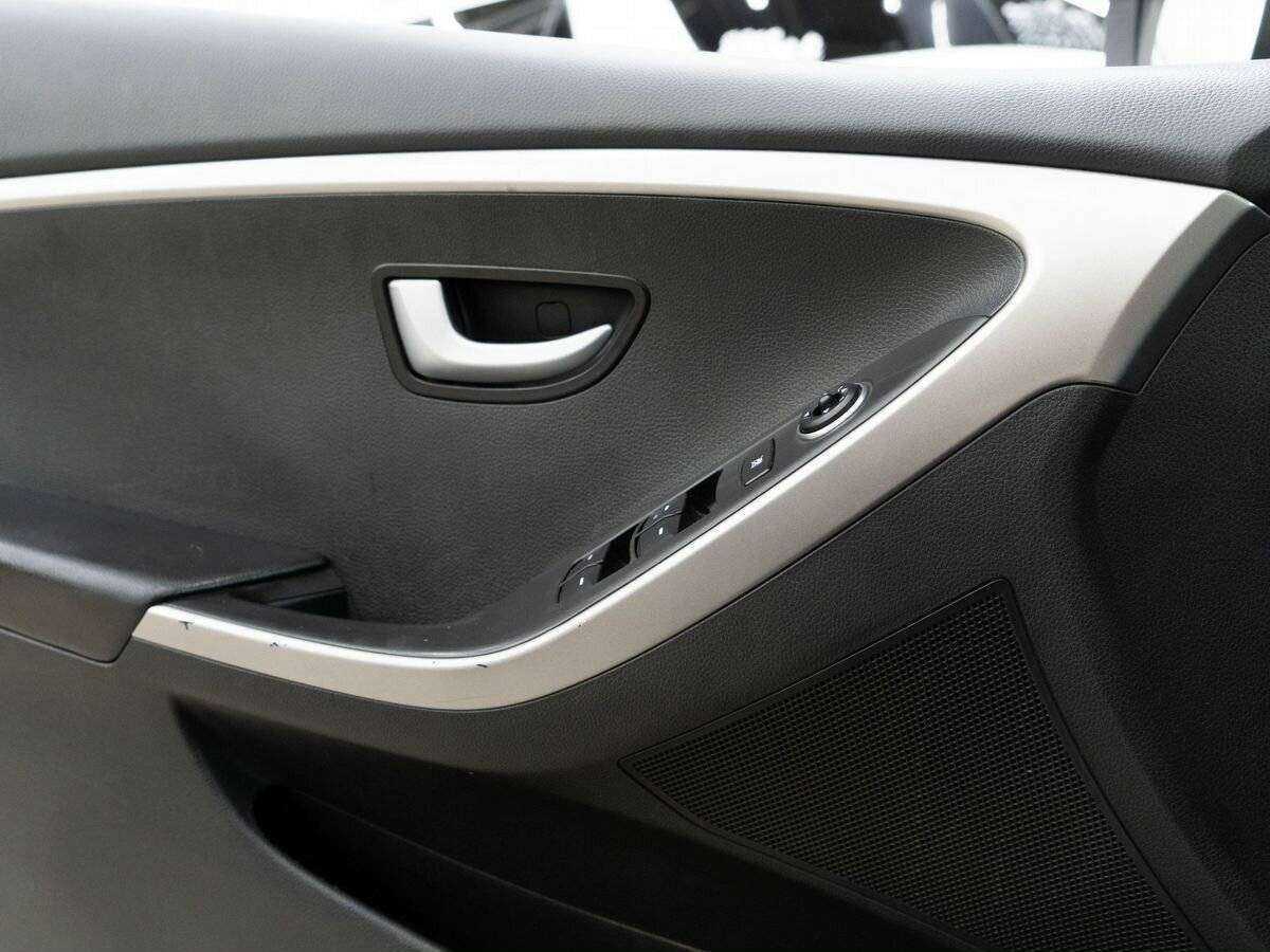 Hyundai i30, 2014 Фото №13