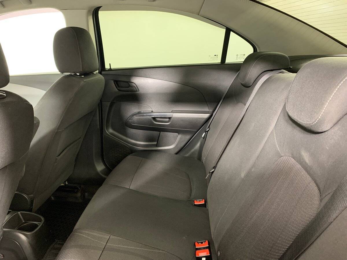 Chevrolet Aveo, 2014 Фото №18