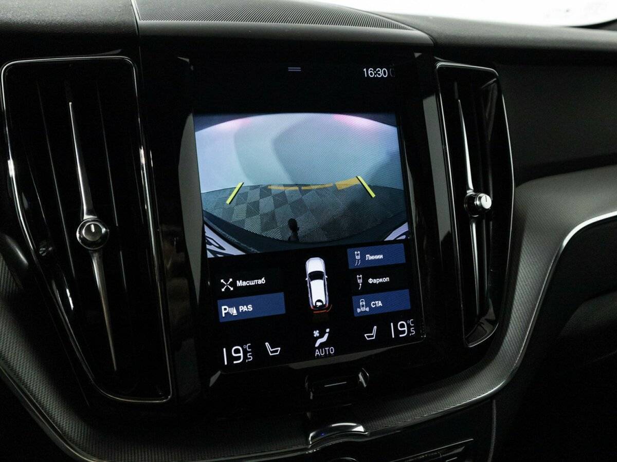 Volvo XC60, 2018 Фото №19