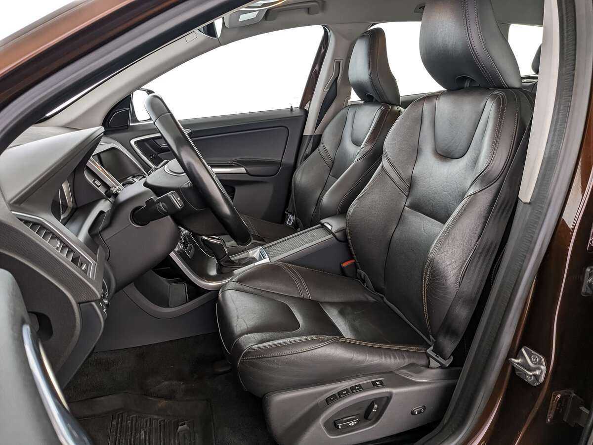 Volvo XC60, 2015 Фото №16