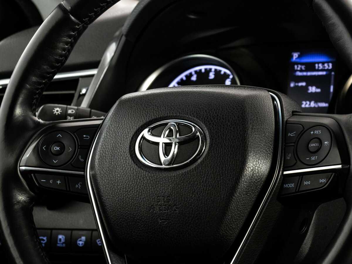 Toyota Camry, 2020 Фото №9