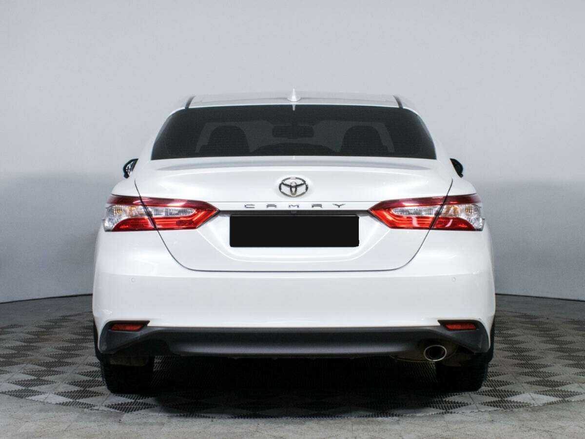 Toyota Camry, 2020 Фото №6