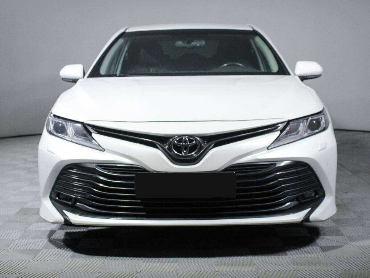 Toyota Camry, 2020 Фото №2