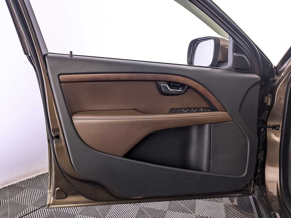 Volvo XC70, 2015 Фото №19