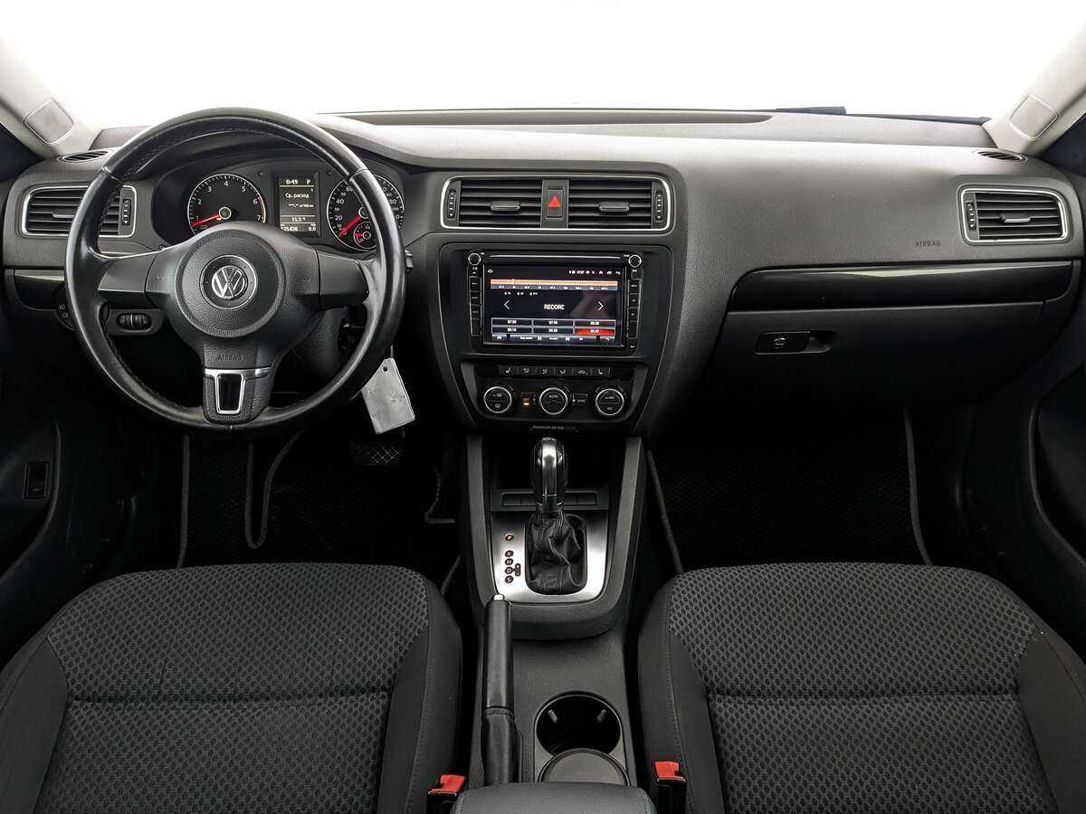 Volkswagen Jetta, 2012 Фото №9