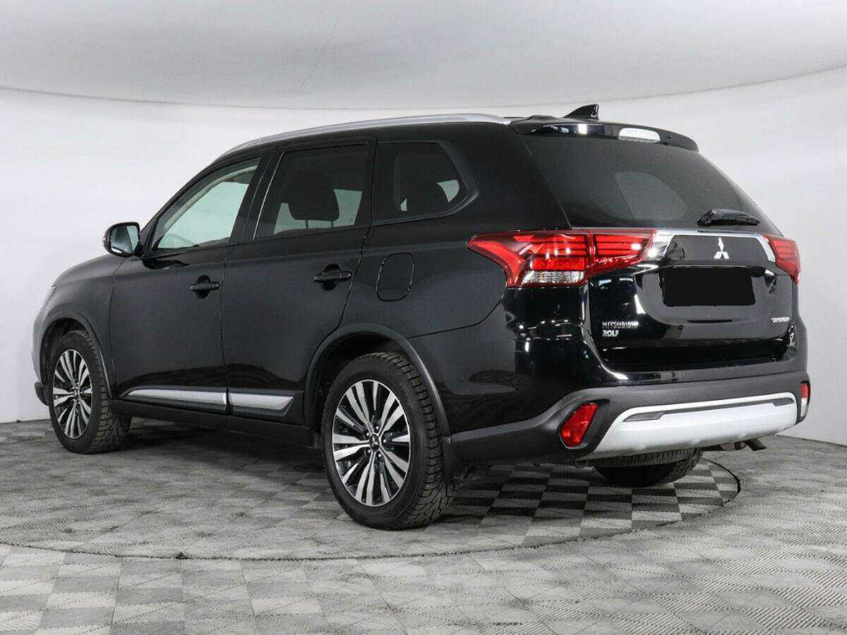 Mitsubishi Outlander, 2018 Фото №7