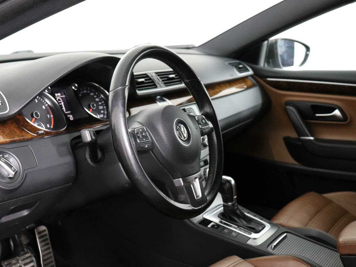 Volkswagen Passat CC, 2012 Фото №8