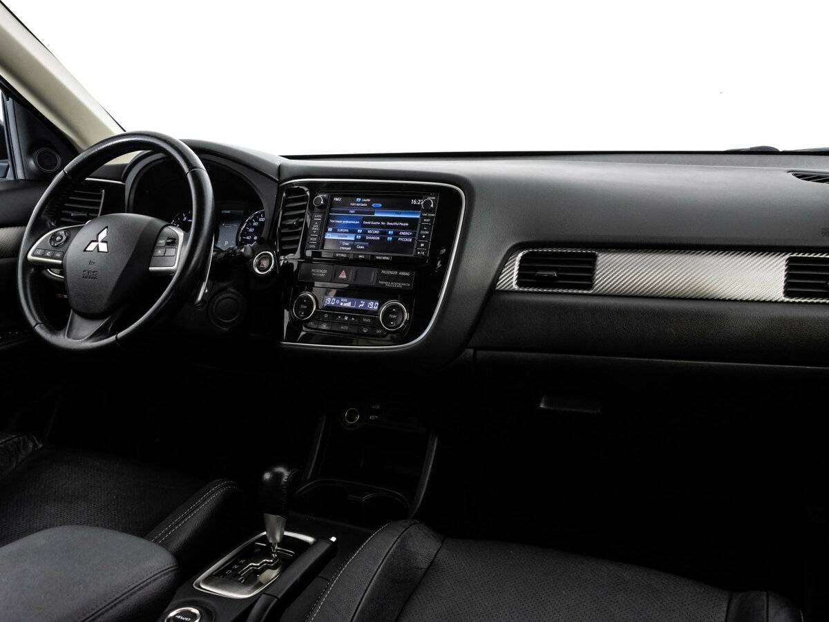 Mitsubishi Outlander, 2014 Фото №7