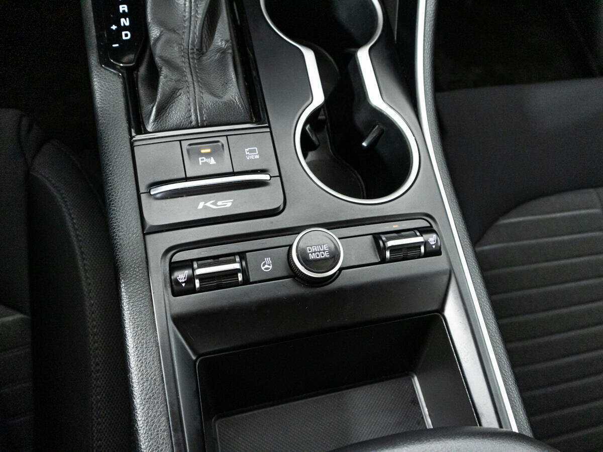 Kia K5, 2021 Фото №17
