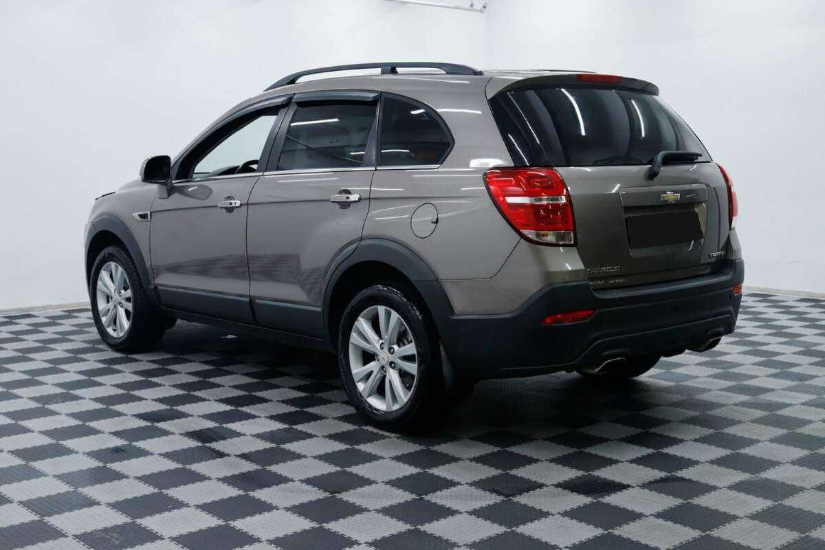 Chevrolet Captiva, 2015 Фото №2