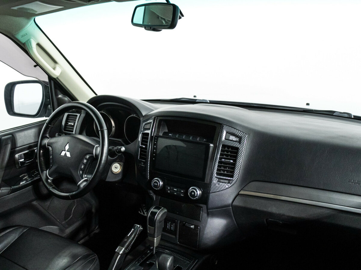 Mitsubishi Pajero IV Рестайлинг 2, 2015 Фото №7