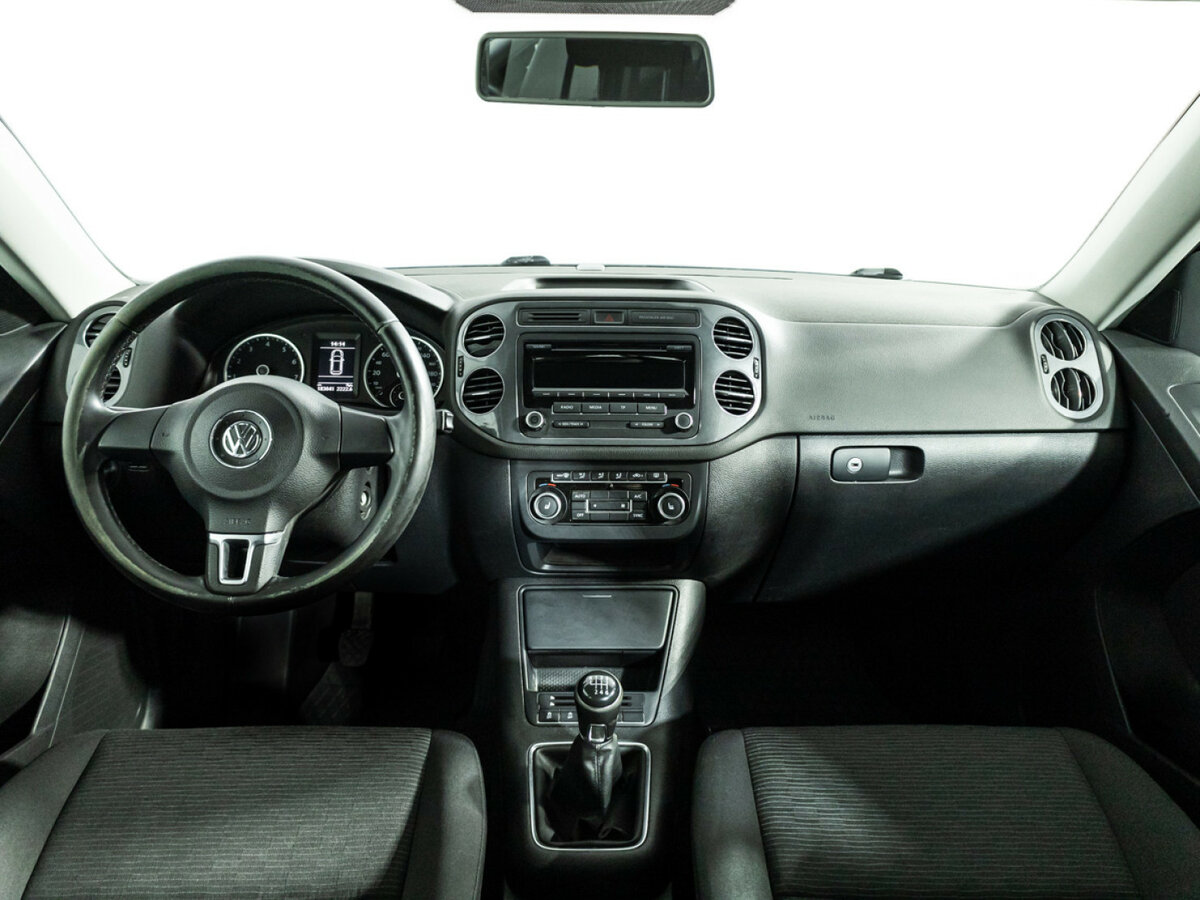 Volkswagen Tiguan I Рестайлинг, 2013 Фото №13
