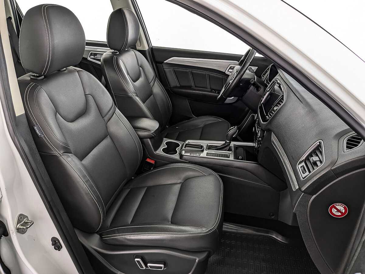 Geely Emgrand X7, 2018 Фото №21