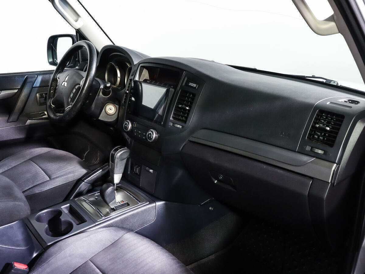 Mitsubishi Pajero, 2012 Фото №8