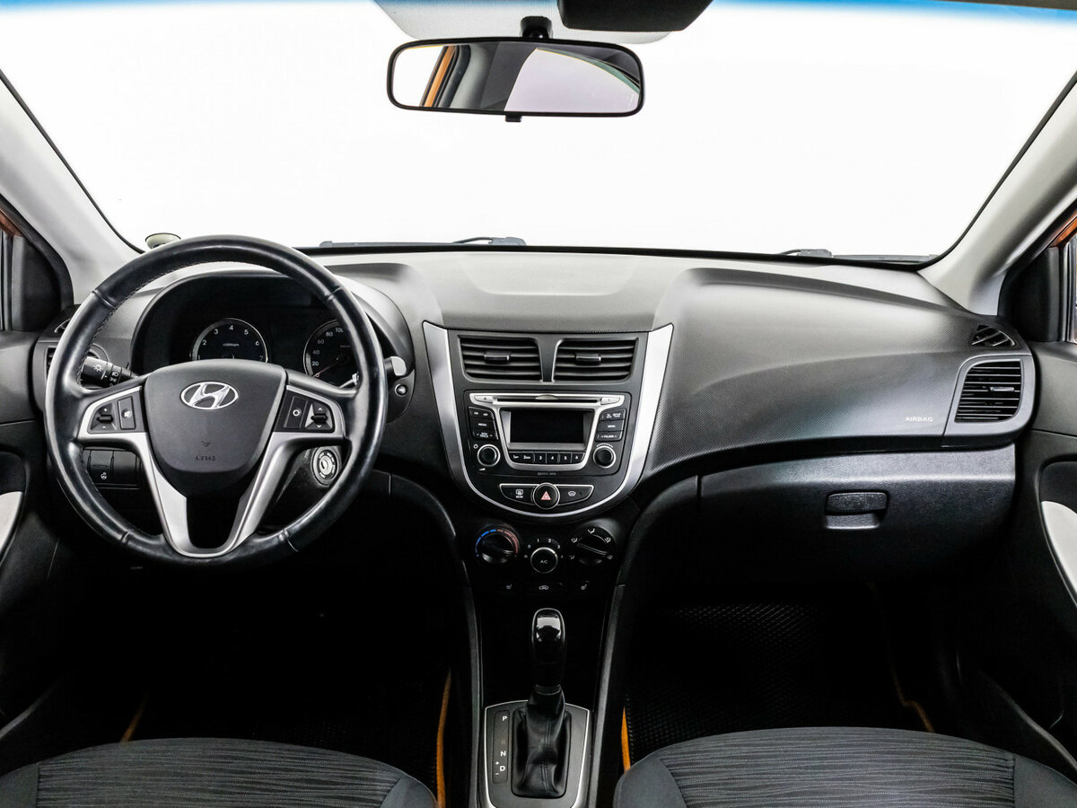 Hyundai Solaris I Рестайлинг, 2014 Фото №8