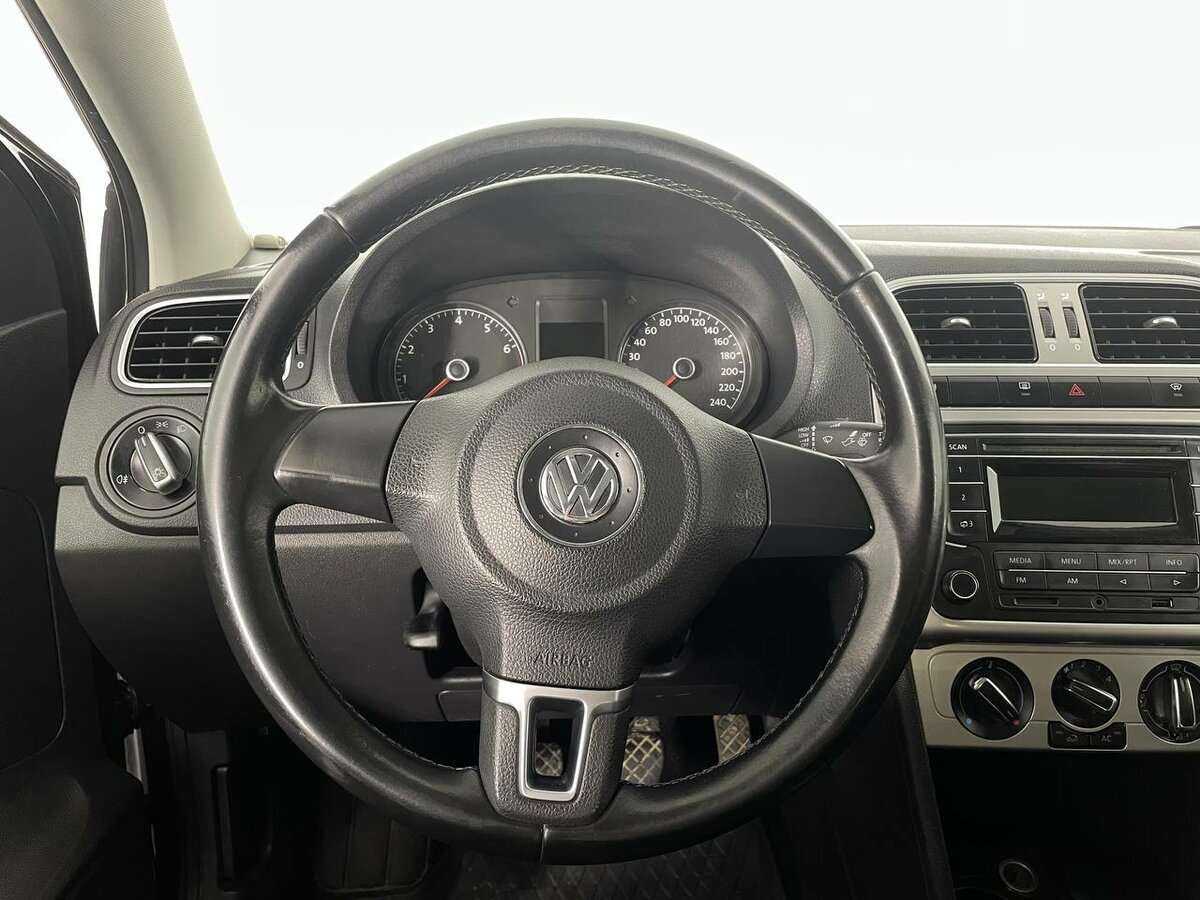 Volkswagen Polo, 2013 Фото №10
