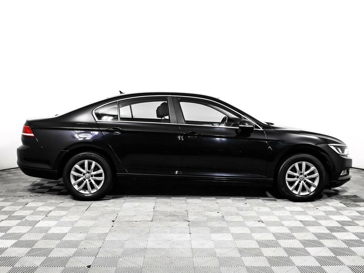 Volkswagen Passat, 2018 Фото №4