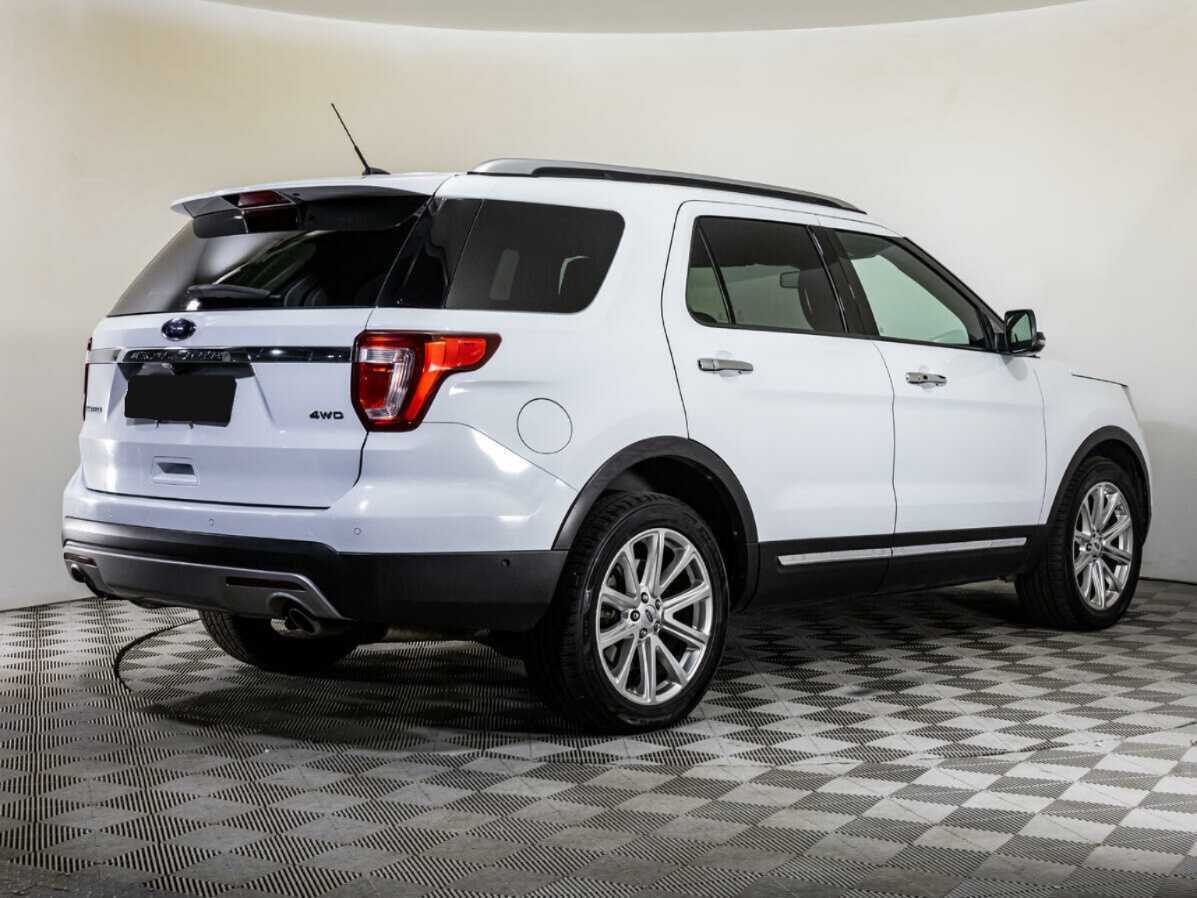 Ford Explorer, 2015 Фото №5