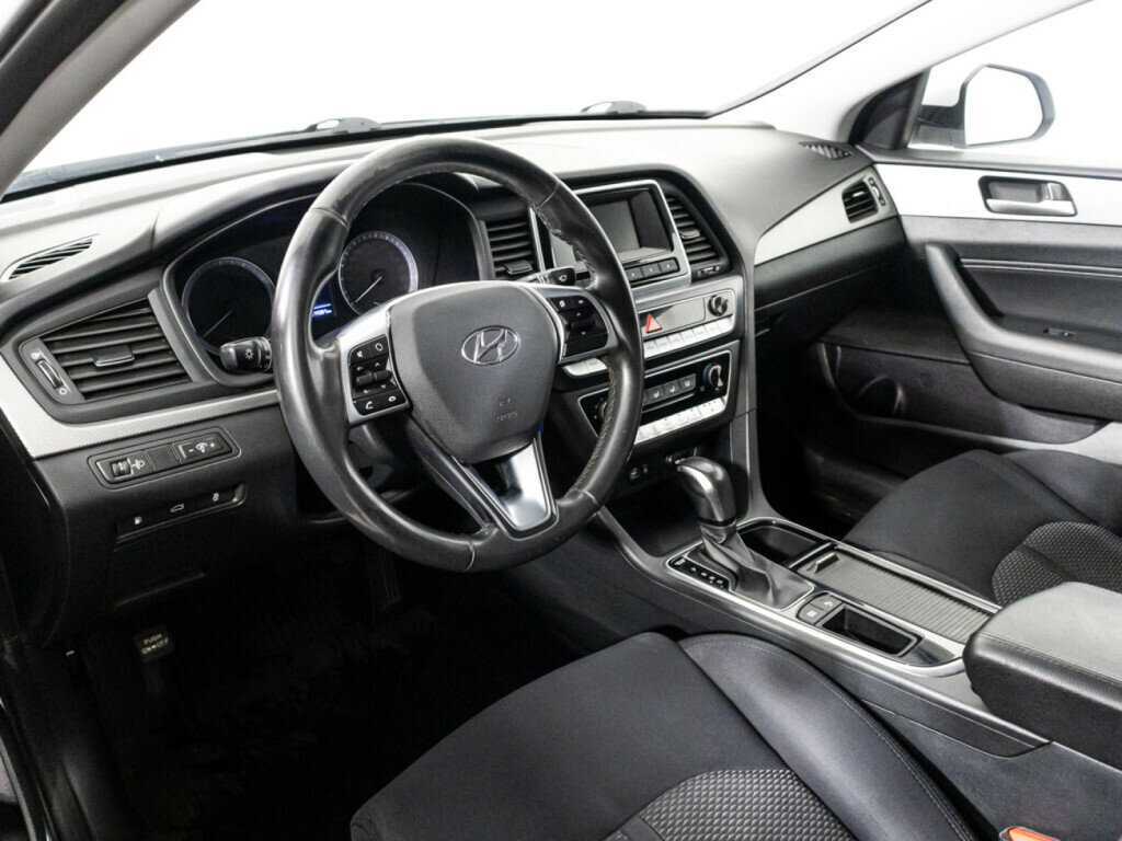 Hyundai Sonata, 2019 Фото №11