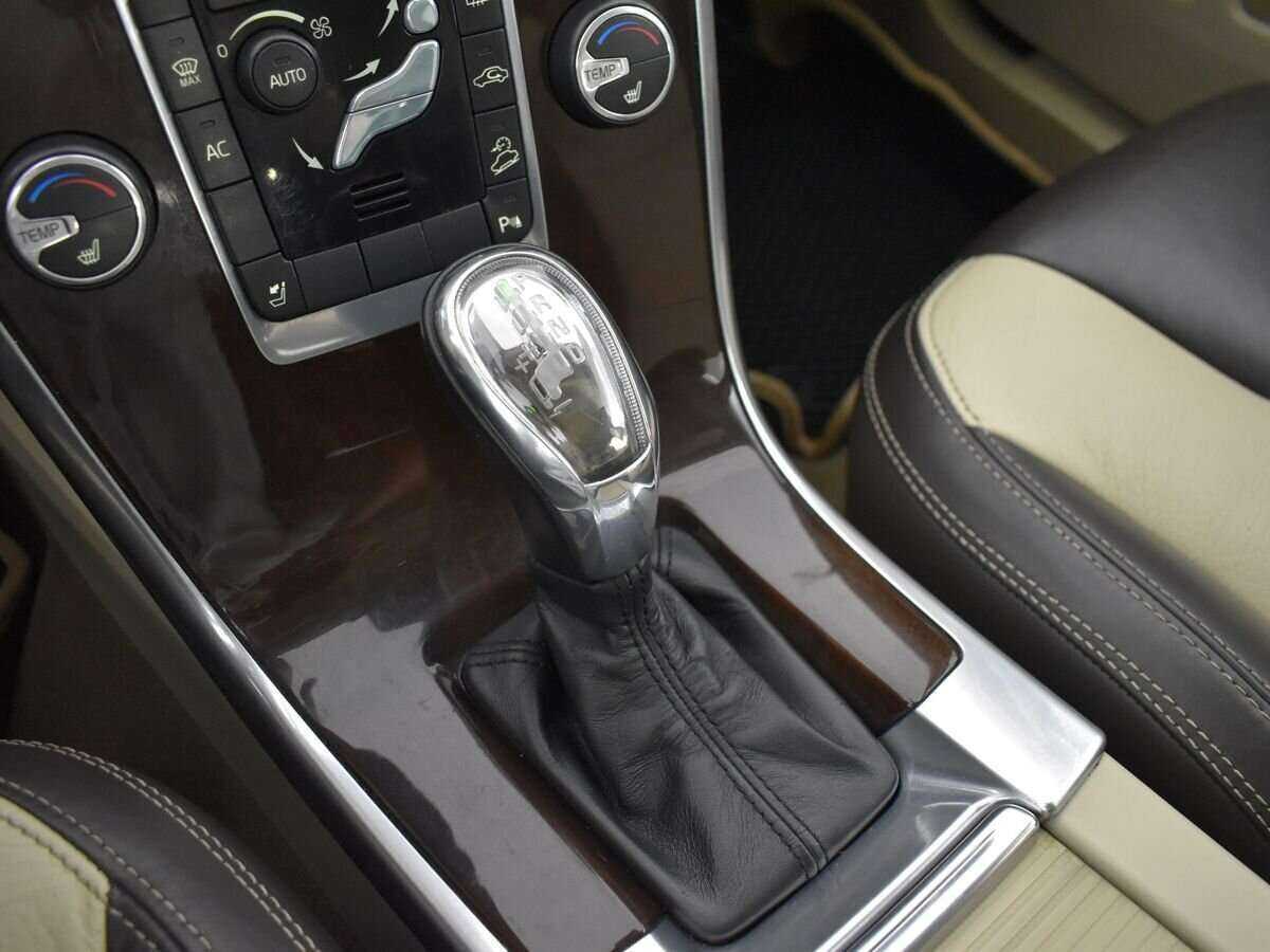 Volvo XC60, 2013 Фото №14