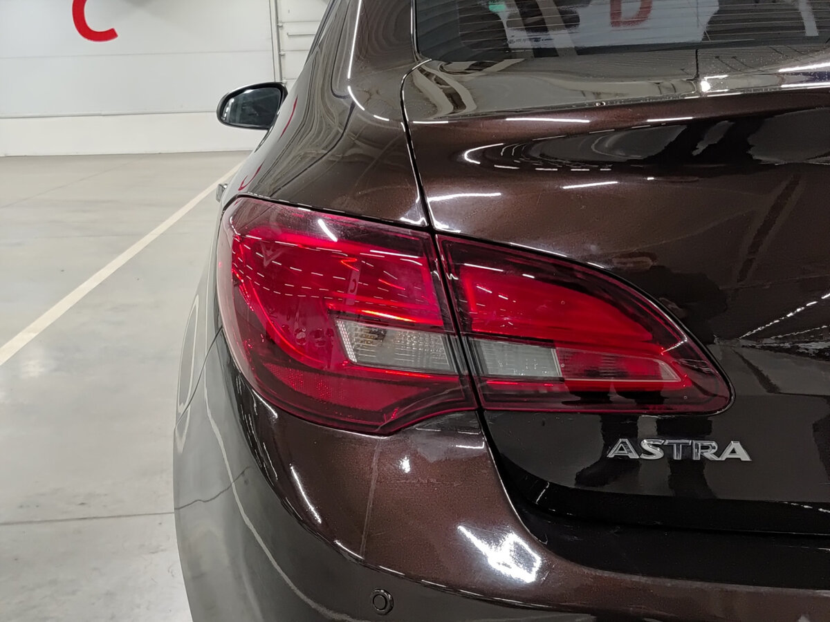 Opel Astra J Рестайлинг, 2014 Фото №9