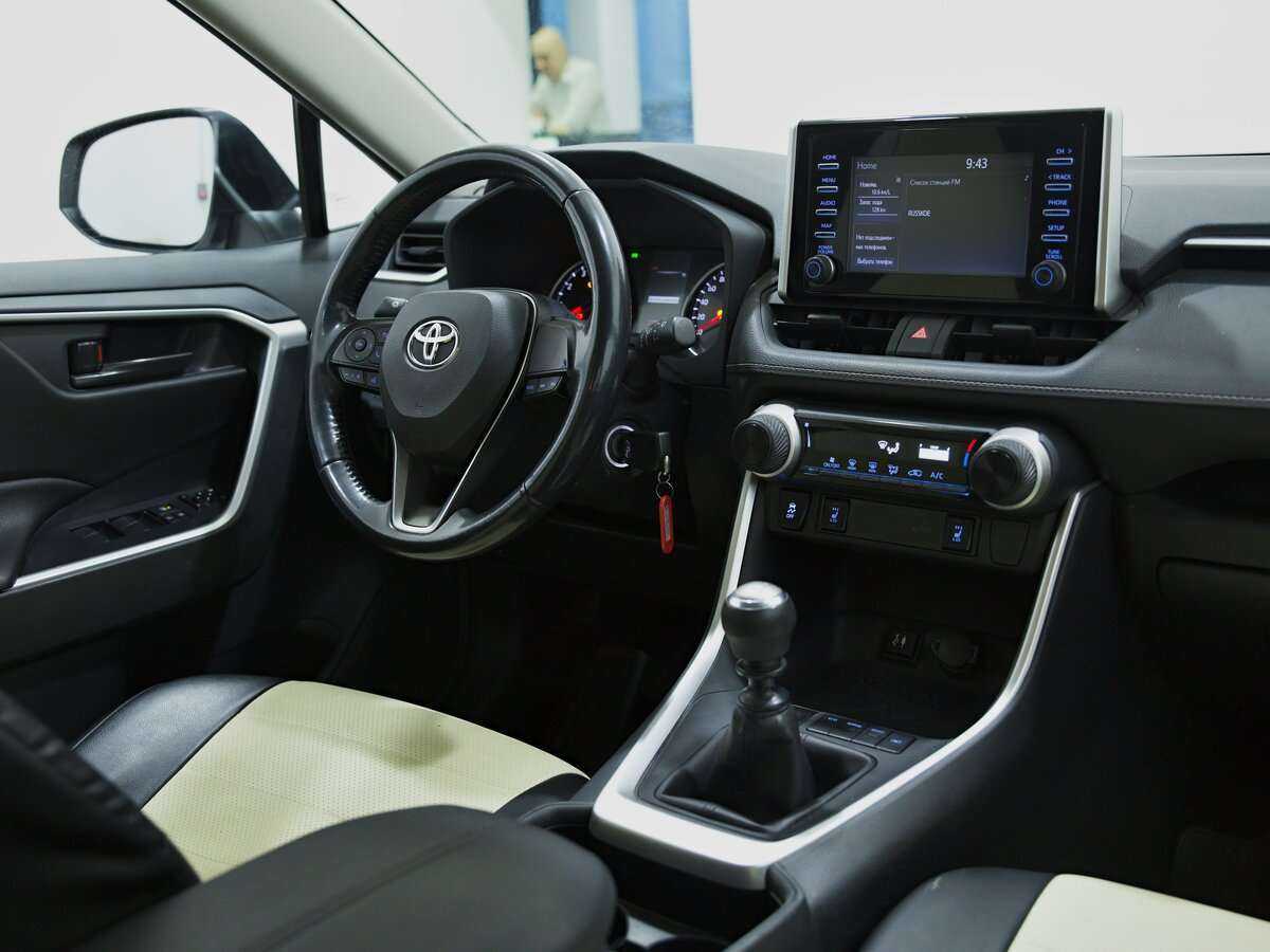 Toyota RAV4, 2020 Фото №6