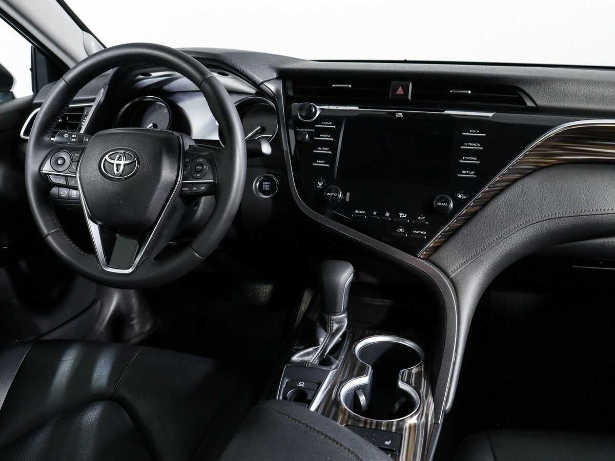 Toyota Camry, 2019 Фото №9