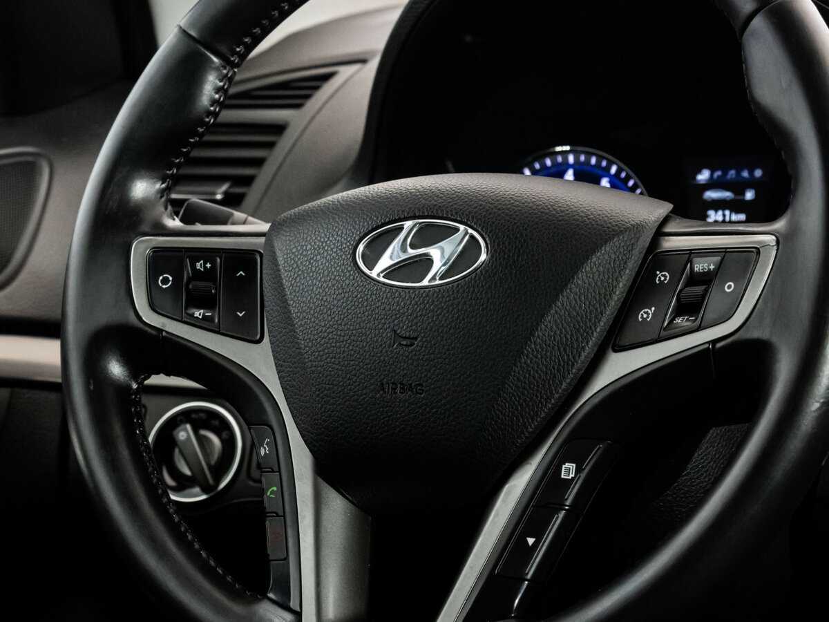 Hyundai i40, 2015 Фото №10