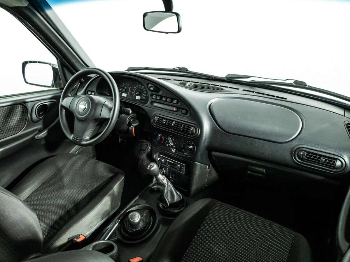 Chevrolet Niva I Рестайлинг, 2016 Фото №9
