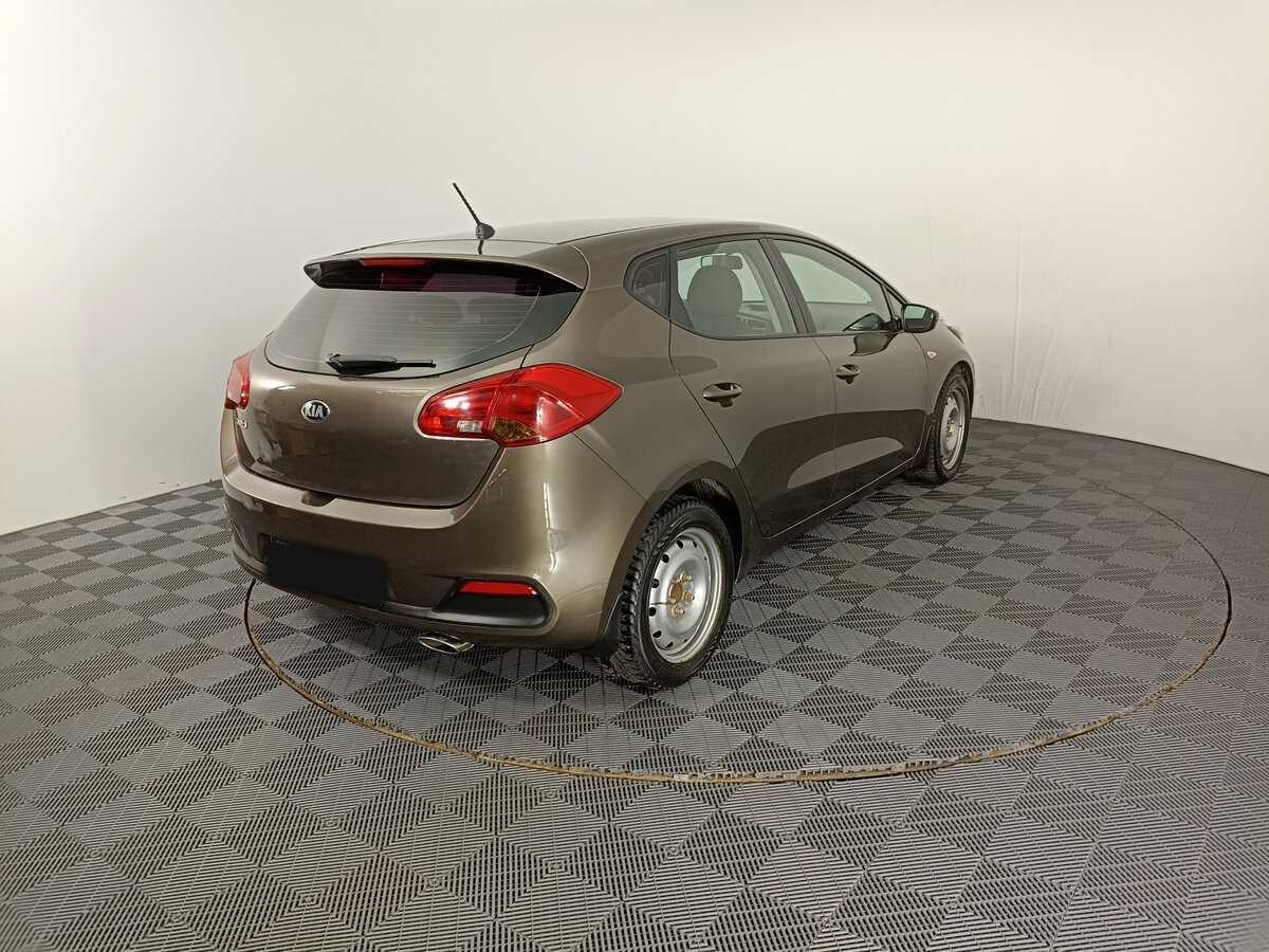 Kia Ceed, 2012 Фото №5