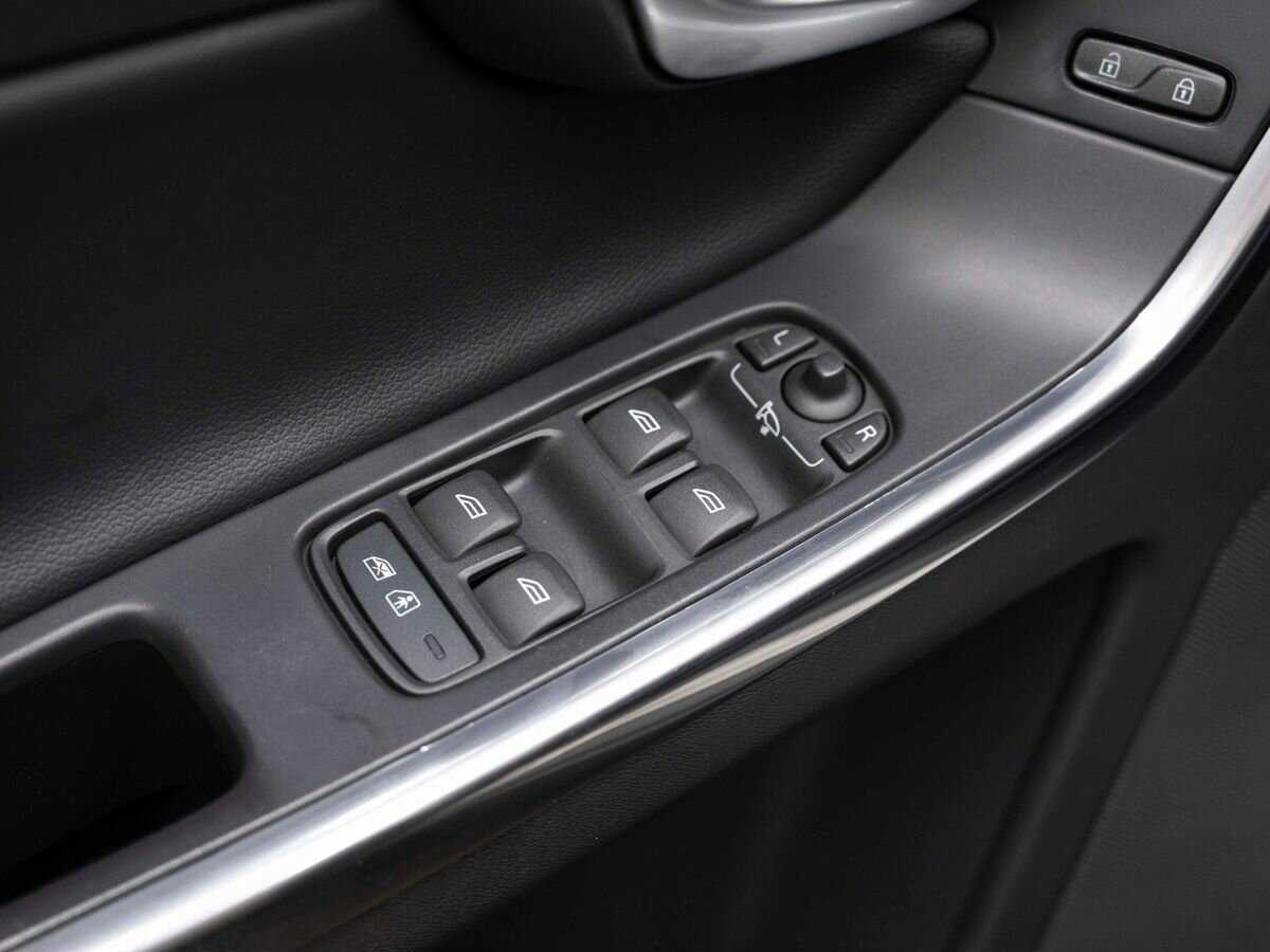 Volvo XC60, 2012 Фото №16