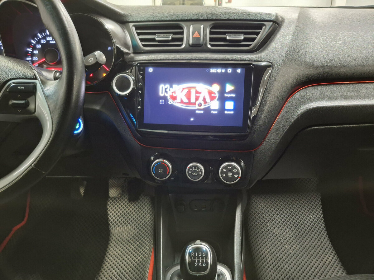 Kia Rio III Рестайлинг, 2016 Фото №15