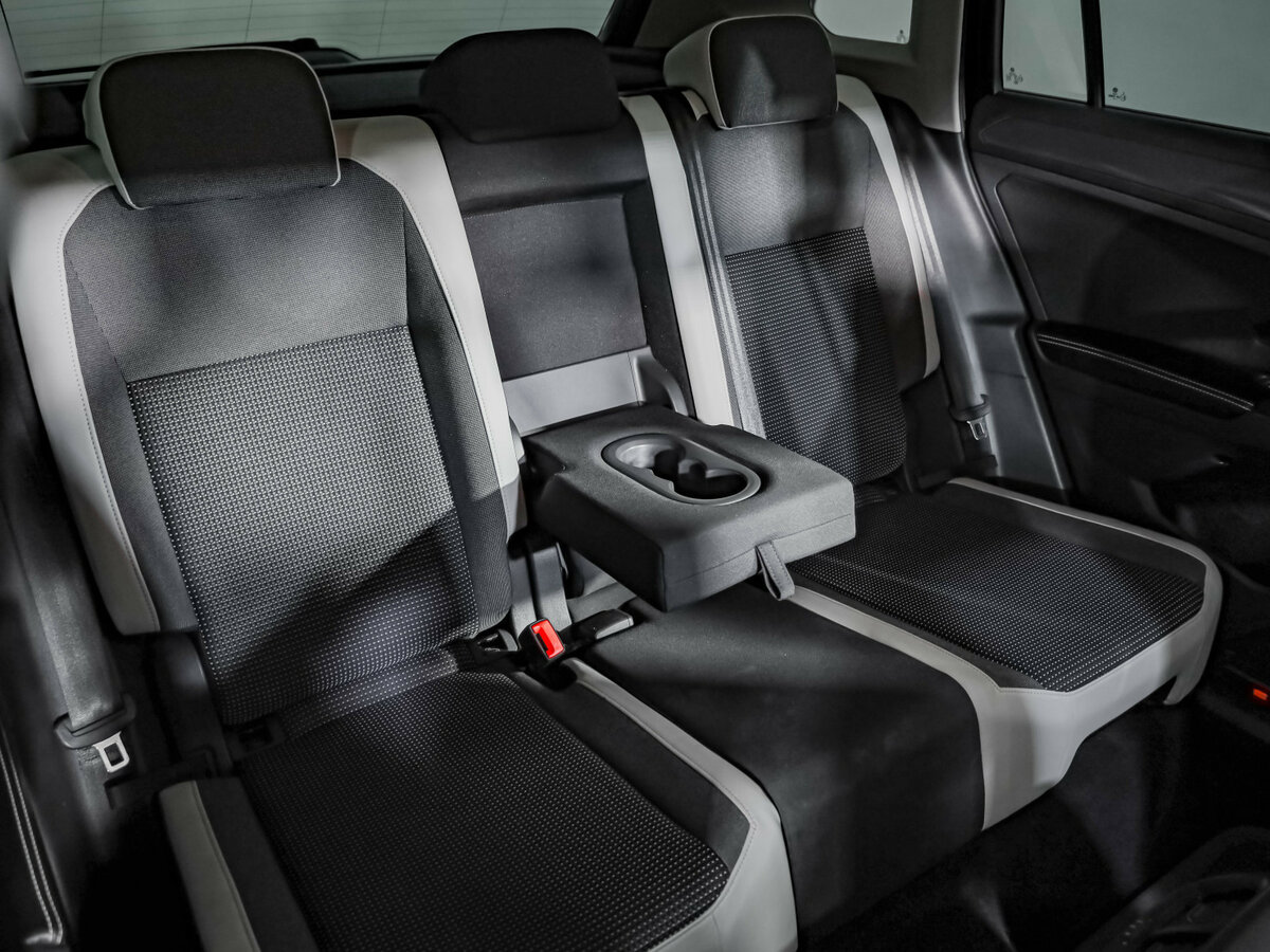 Volkswagen Tiguan II, 2019 Фото №26